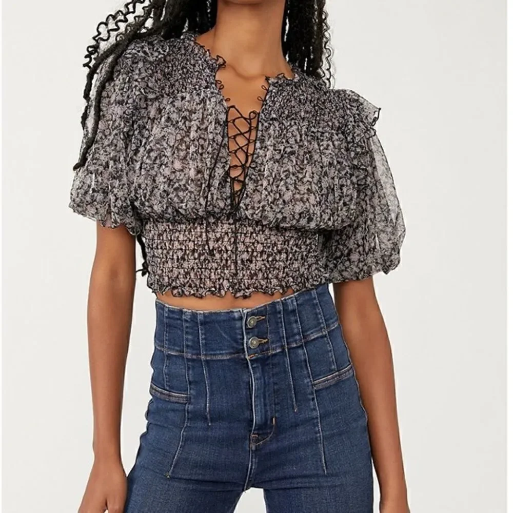 Free People Beatrice Floral Print Cross Tie Neck Smocked Crop Top NWT Size Large
